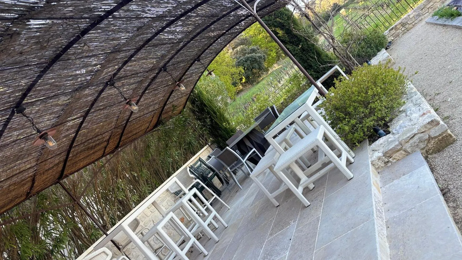 Villa La Maison Dans Les Vignes Orange