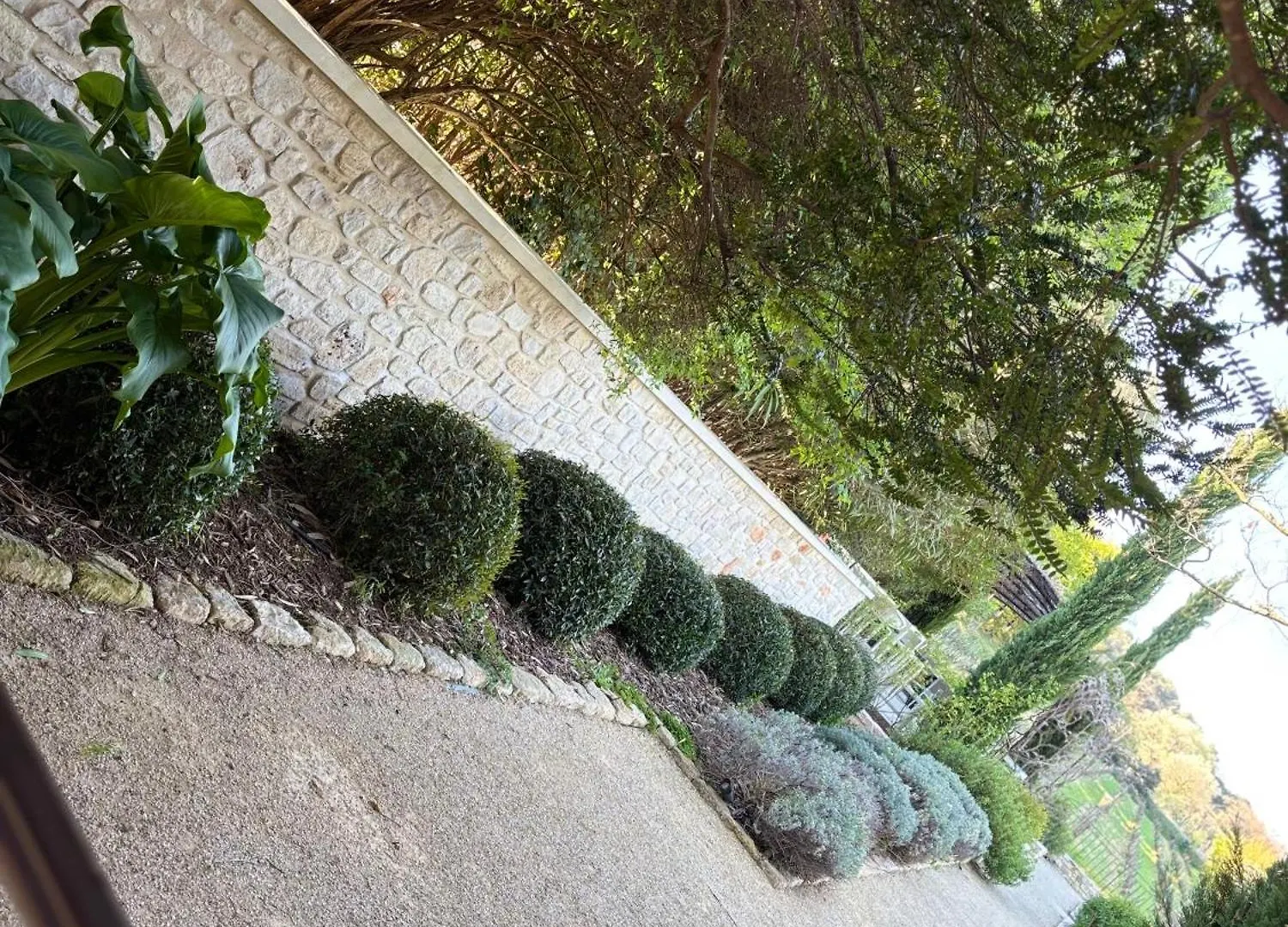La Maison Dans Les Vignes Orange  Villa